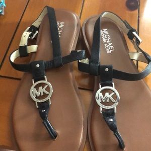 Brand new mk sandals never worn